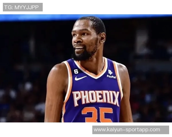 杜兰特称赞威少是传奇球员应该继续留在NBA发展